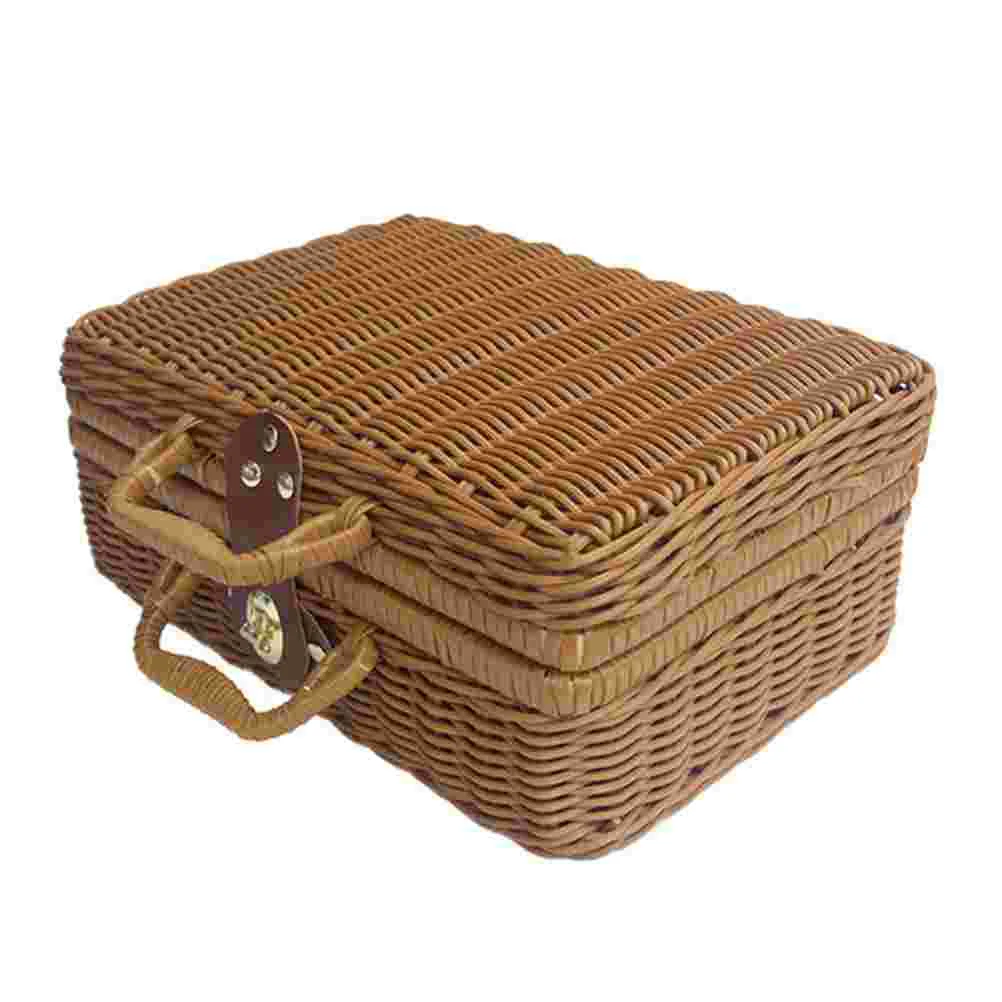 Retro Vintage Trunk Suitcase - حقيبة تنزة من خوص الروطان ،