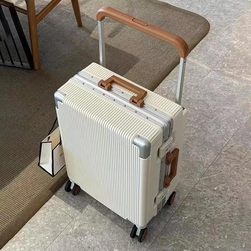 حقيبة سفر جديدة واسعة ذات عجلا - مراجعة Aluminum Frame Carry On Luggage وسعره